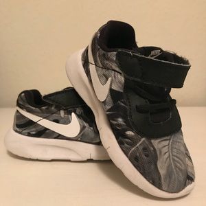 6c Nike Tennis Shoes